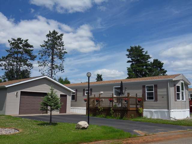 39 Edgewater Court Rhinelander, WI 54501 - Photo 1 of 12 Gallery Image 1