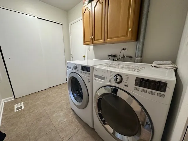 $335,000 | 5615 Star Drive, Hanover Park, IL 60133