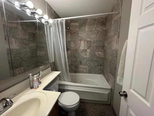 $335,000 | 5615 Star Drive, Hanover Park, IL 60133