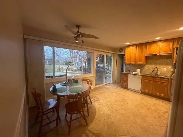 $335,000 | 5615 Star Drive, Hanover Park, IL 60133