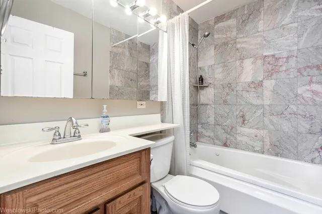 $335,000 | 5615 Star Drive, Hanover Park, IL 60133