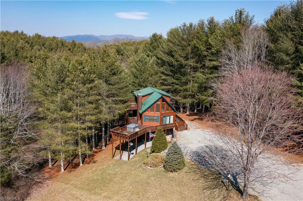 77 Pine Valley Drive Sparta, NC 28675 - Photo 3 of 39