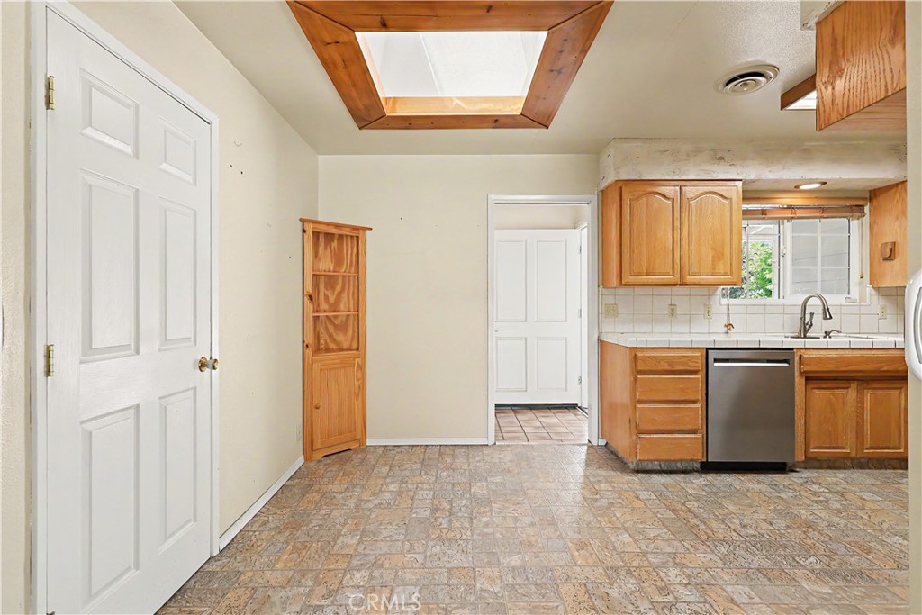 3058 El Capitan Avenue Merced, CA 95340 - Photo 14 of 56