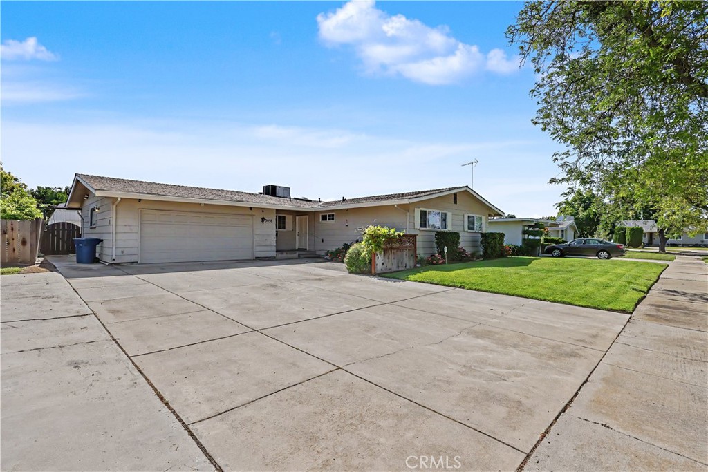 3058 El Capitan Avenue Merced, CA 95340 - Photo 3 of 56