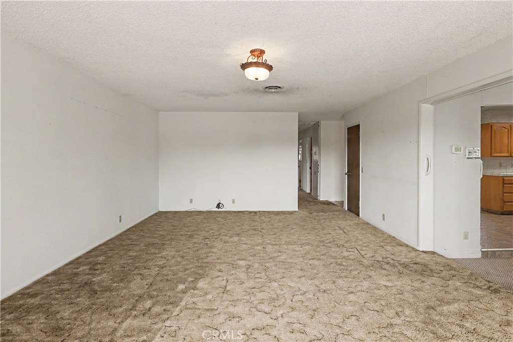 3058 El Capitan Avenue Merced, CA 95340 - Photo 8 of 56