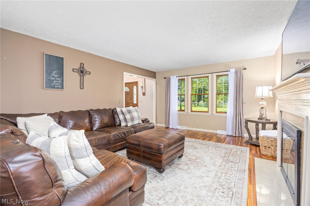 6585 Stone Road Medina, OH 44256 - Photo 13 of 49