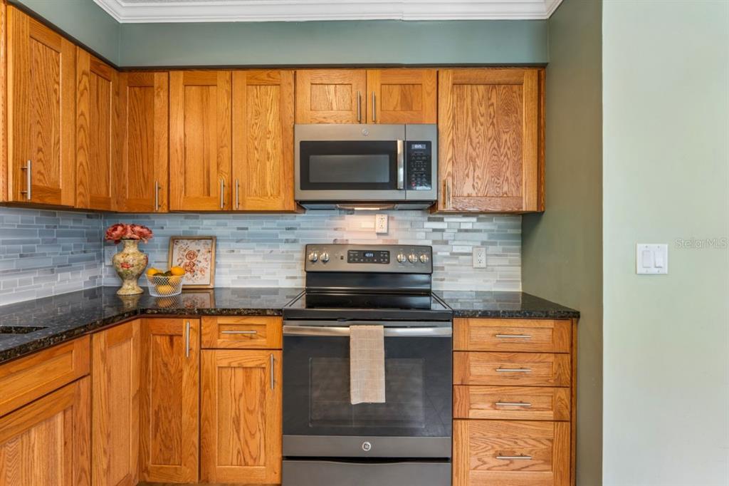 6016 Wilds Drive New Port Richey, FL 34653 - Photo 20 of 71