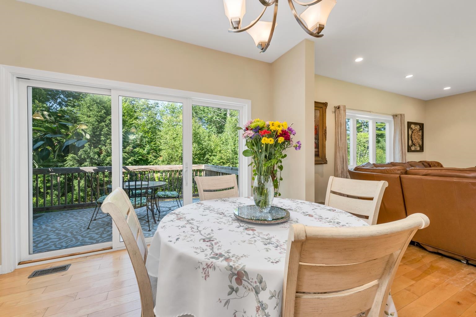 76 Curries Way Brookfield, NH 03872 - Photo 17 of 60