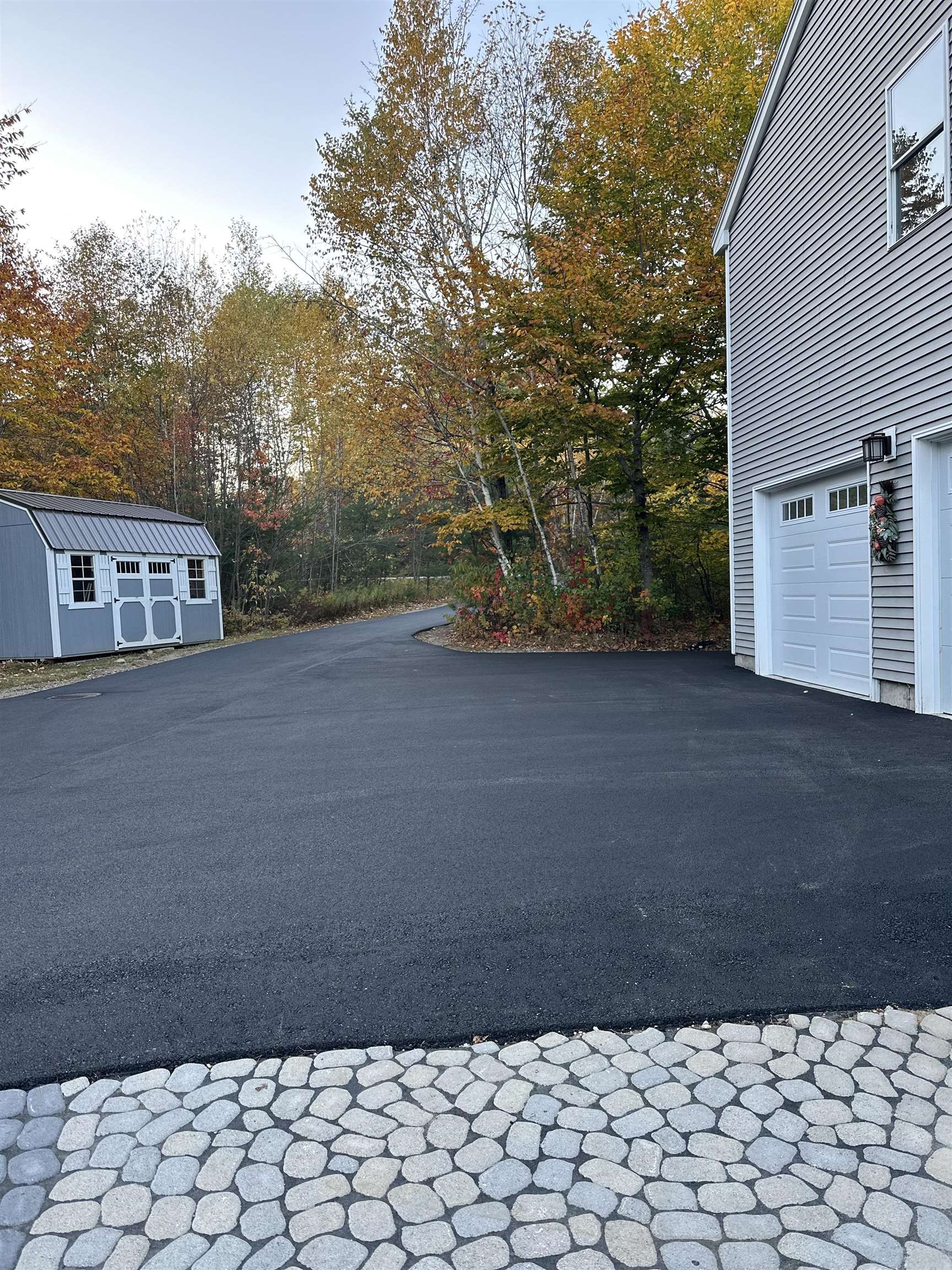 76 Curries Way Brookfield, NH 03872 - Photo 7 of 60