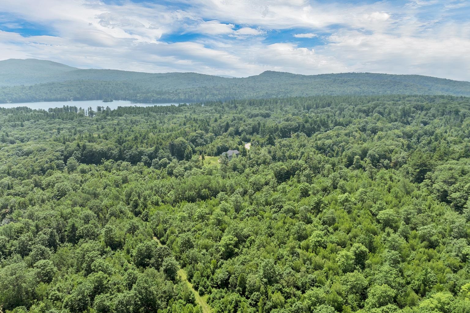 76 Curries Way Brookfield, NH 03872 - Photo 10 of 60