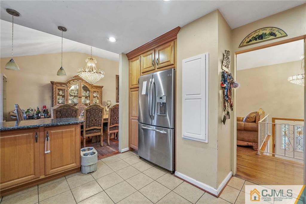33 Partch Place Edison, NJ 08817 - Photo 12 of 44