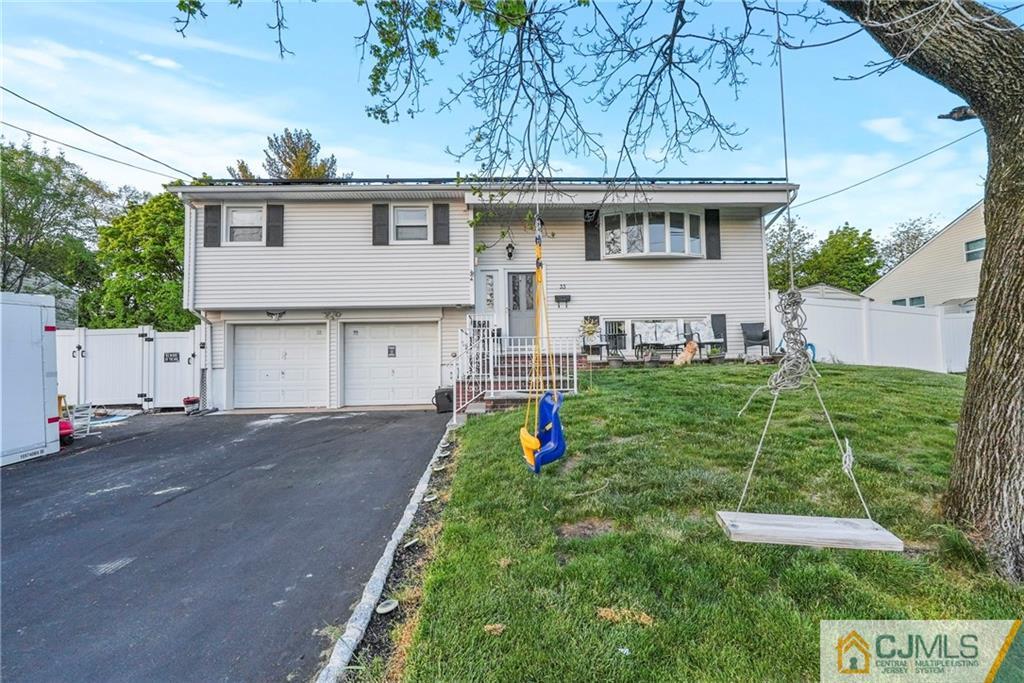 33 Partch Place Edison, NJ 08817 - Photo 4 of 44