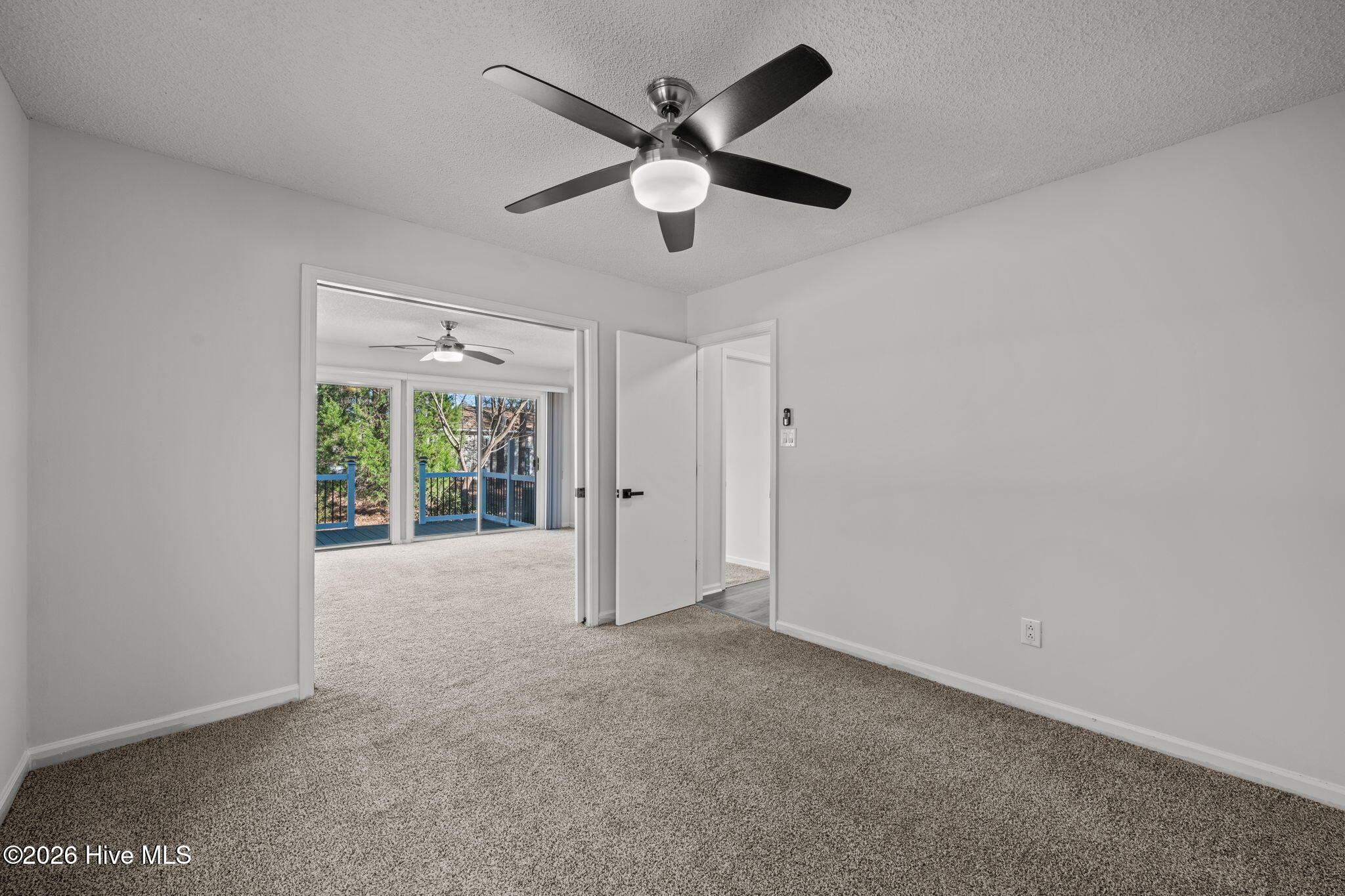5801 Jolly Roger Road New Bern, NC 28560 - Photo 24 of 55 Guest rooms adjoining
