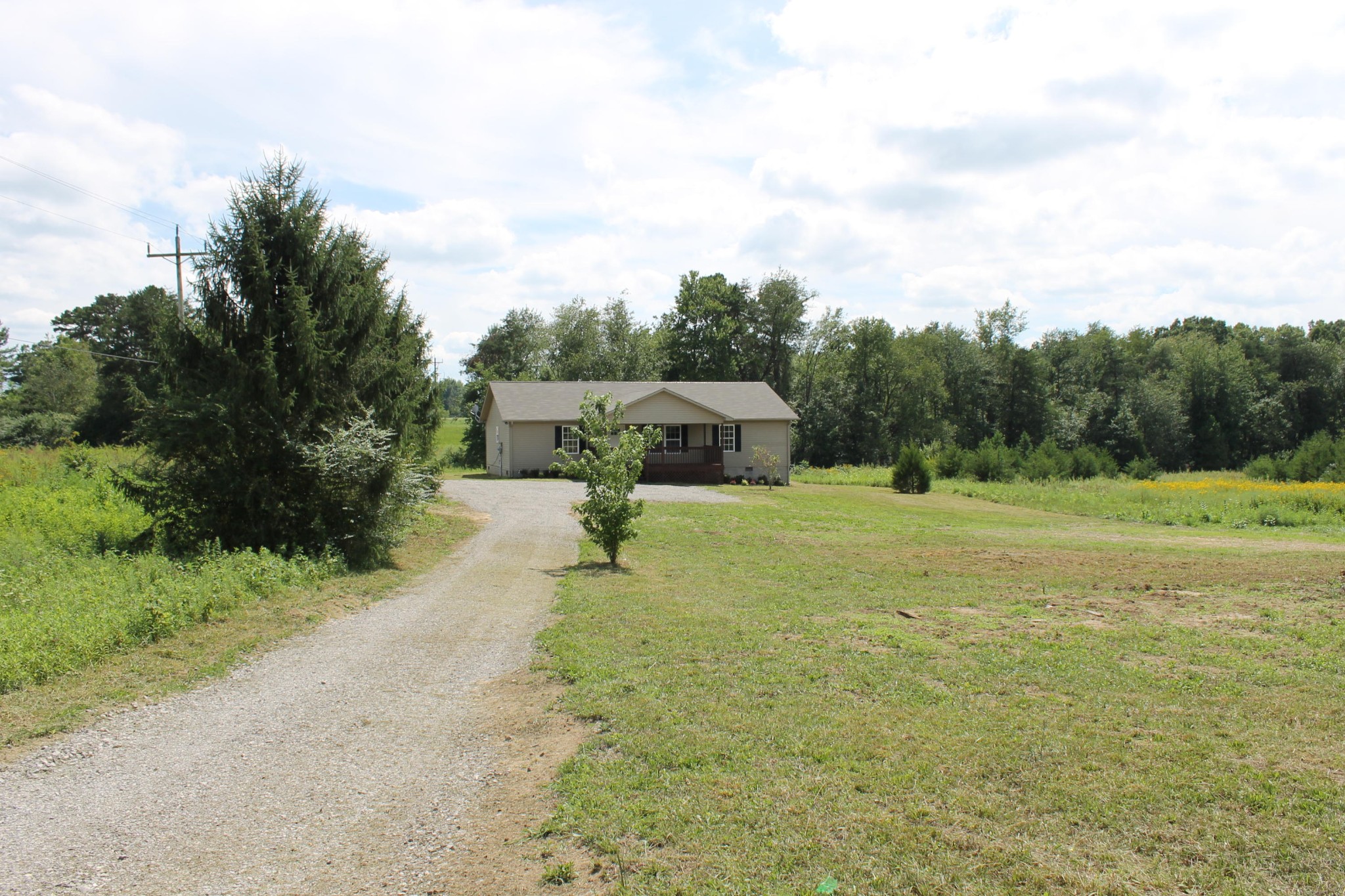 129 Matthews Road Clarkrange, TN 38553 - Photo 4 of 28 Gallery Image 4