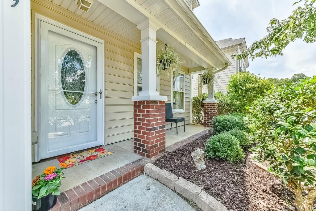 10929 Slalom Hill Road Charlotte, NC 28278 - Photo 2 of 24