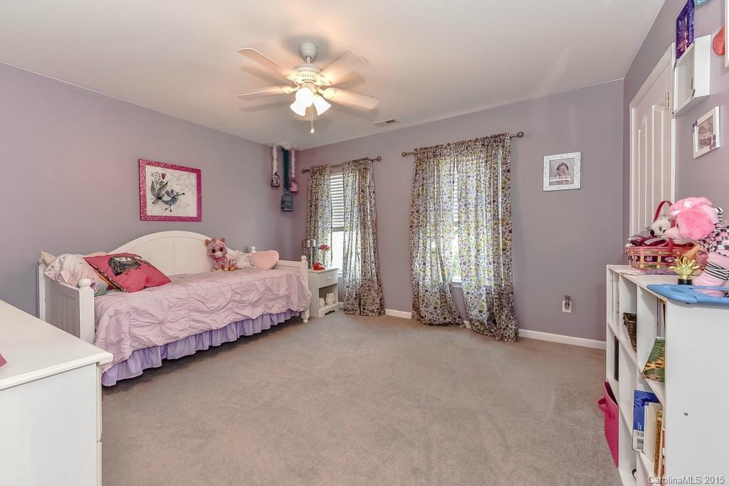 10929 Slalom Hill Road Charlotte, NC 28278 - Photo 16 of 24