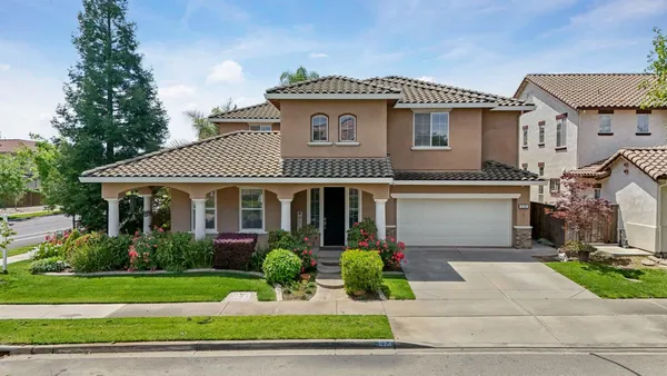 $775,000 | 574 Mustang Drive, Oakdale, CA 95361