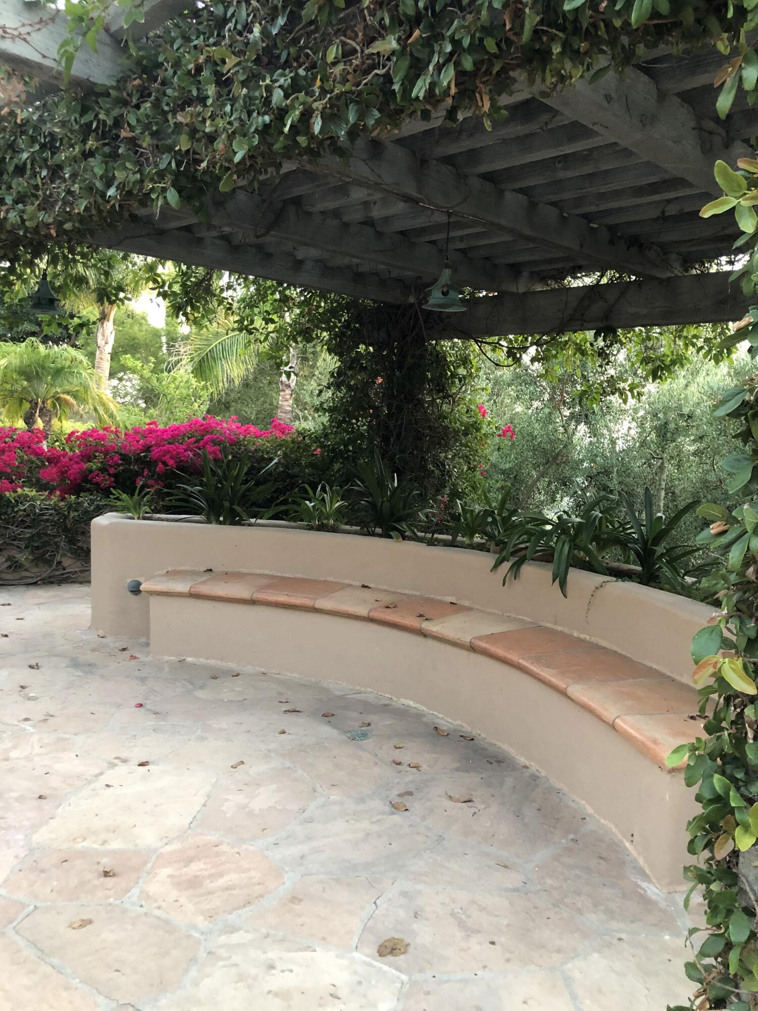 3756 Foothill (private Lane) Road Santa Barbara, CA 93110 - Photo 44 of 56 Romantic Sitting Areas