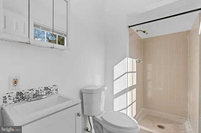 $349,900 | 9715 Pickett Lane, Manassas, VA 20110