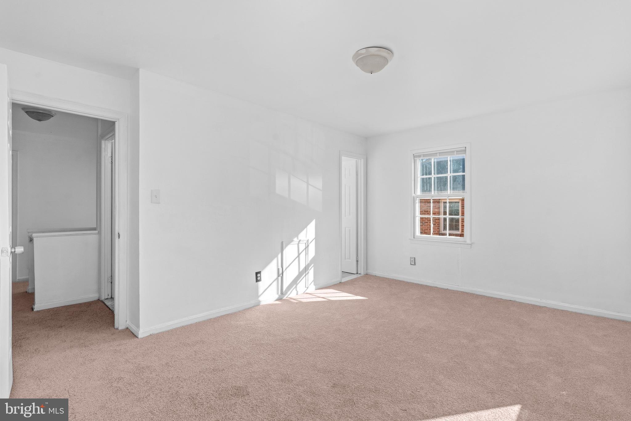 9715 Pickett Lane Manassas, VA 20110 - Photo 16 of 19