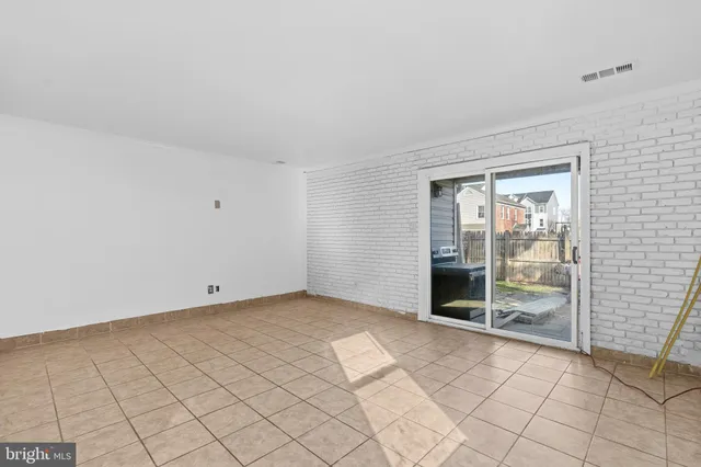 $349,900 | 9715 Pickett Lane, Manassas, VA 20110