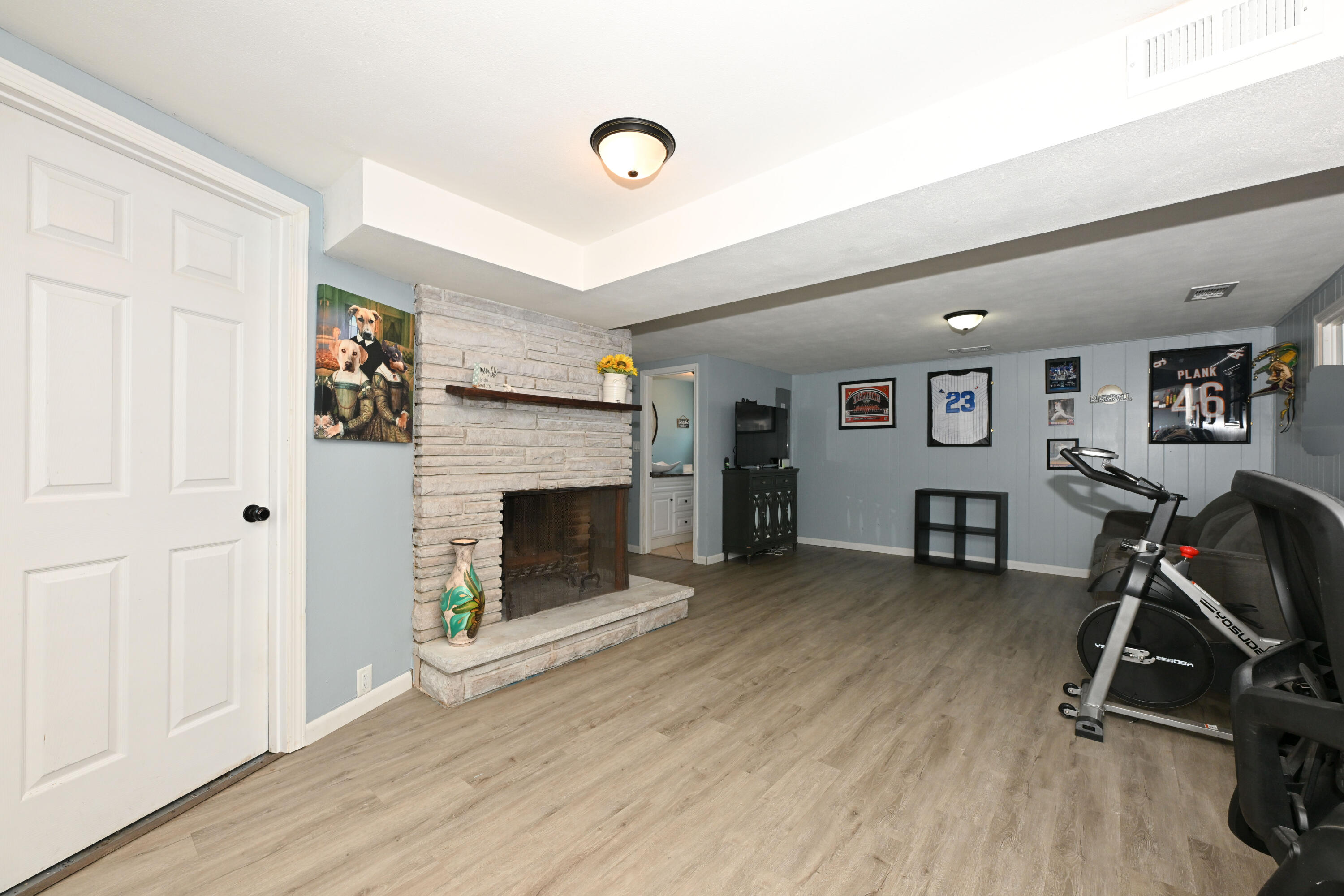 924 Montclair Drive Racine, WI 53402 - Photo 8 of 19 Lower level Rec
