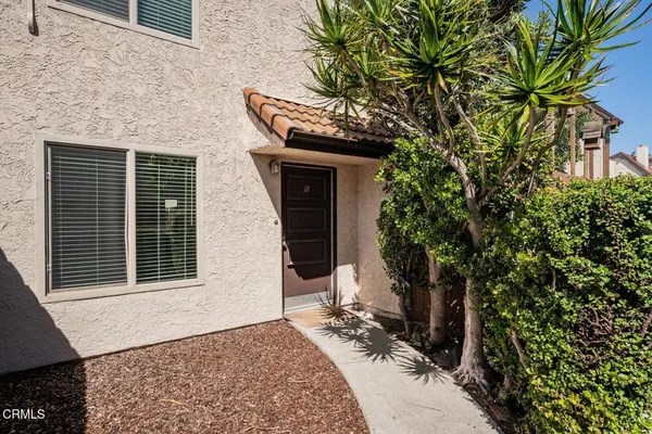 $670,000 | 4949 Nautilus Street, Unit B, Oxnard, CA 93035