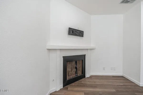 $670,000 | 4949 Nautilus Street, Unit B, Oxnard, CA 93035