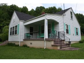 107 Morton Road Hampton, TN 37658 - Photo 2 of 9 Photo 2