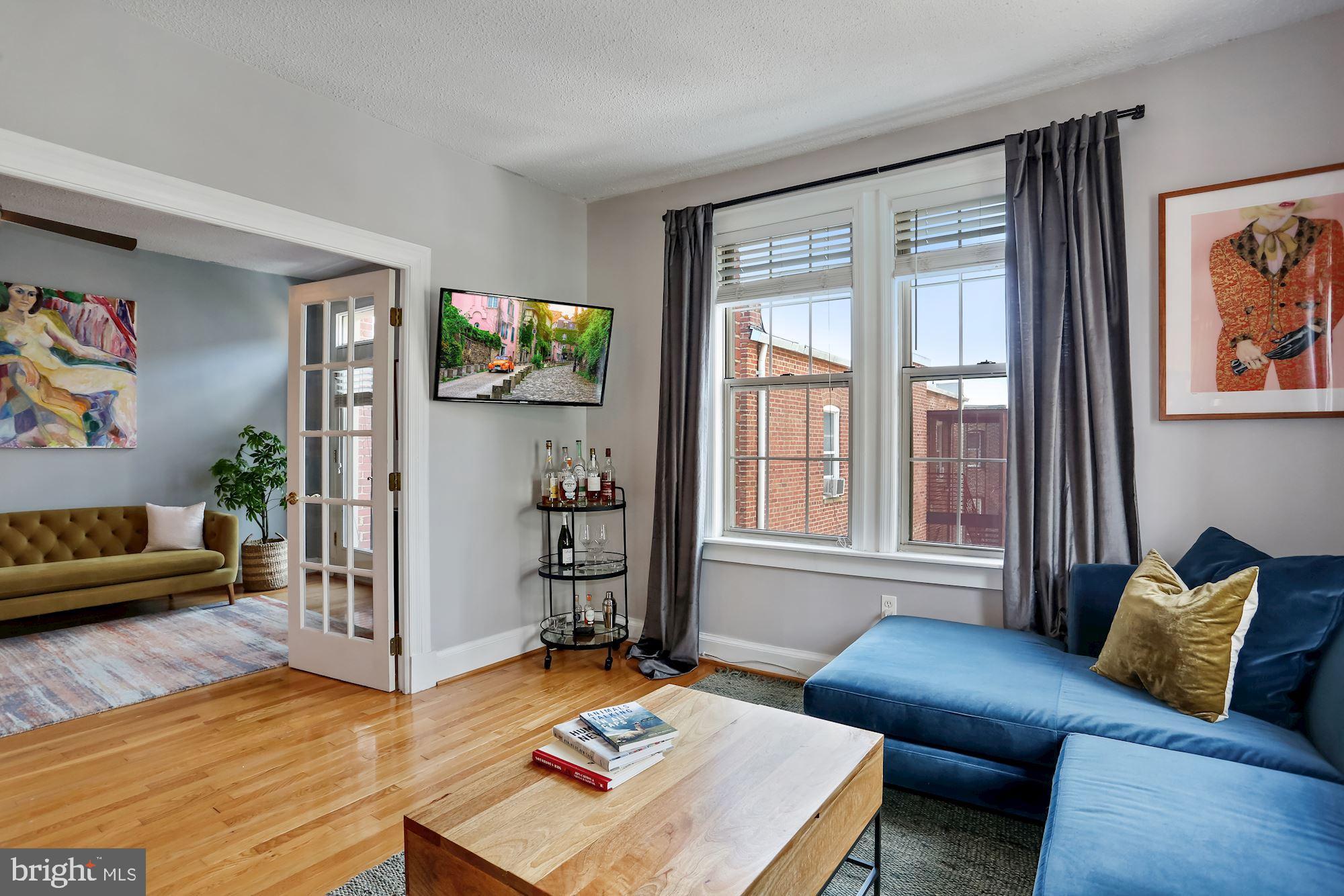 1401 Columbia Road Northwest, Unit 410 Washington, DC 20009 - Photo 17 of 37 Living