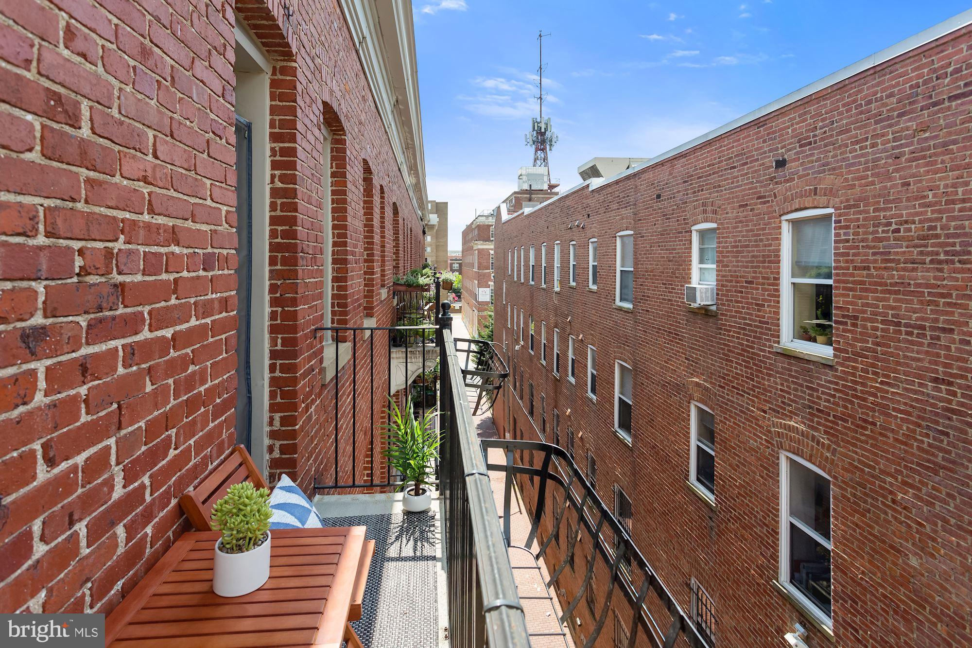 1401 Columbia Road Northwest, Unit 410 Washington, DC 20009 - Photo 24 of 37 Balcony