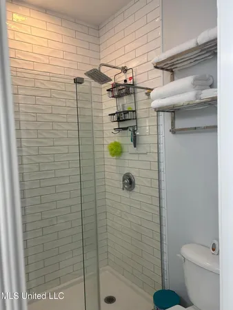 $299,900 | 922 Porter Avenue, Unit 206, Ocean Springs, MS 39564