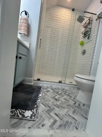 $299,900 | 922 Porter Avenue, Unit 206, Ocean Springs, MS 39564