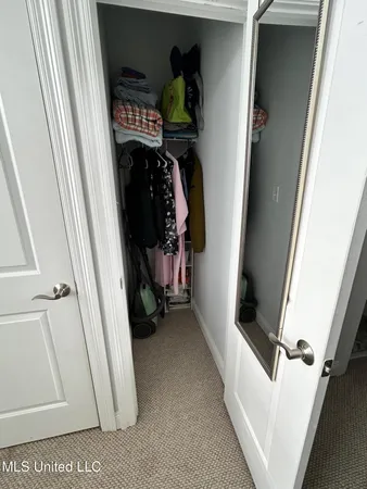 $299,900 | 922 Porter Avenue, Unit 206, Ocean Springs, MS 39564