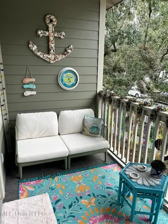 $299,900 | 922 Porter Avenue, Unit 206, Ocean Springs, MS 39564