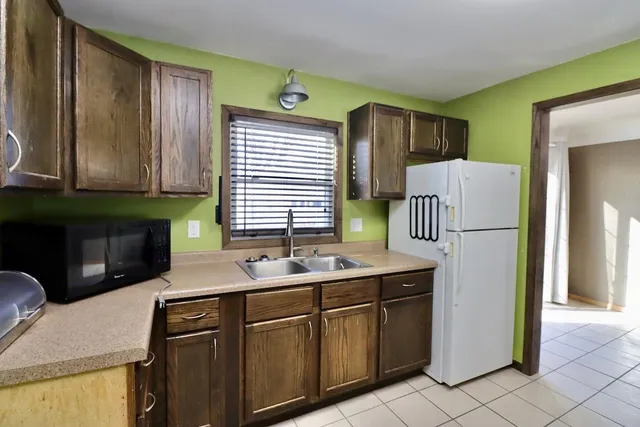 $209,900 | 1020 Beloit Avenue, Janesville, WI 53546