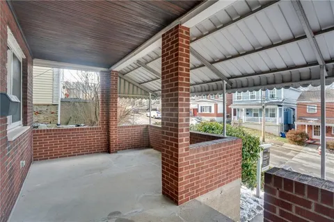 a view of outdoor space