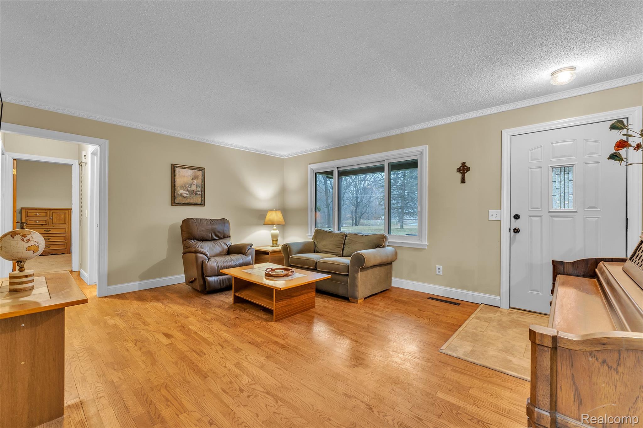 1641 Indian Road Lapeer, MI 48446 - Photo 4 of 43 indian-06.jpg