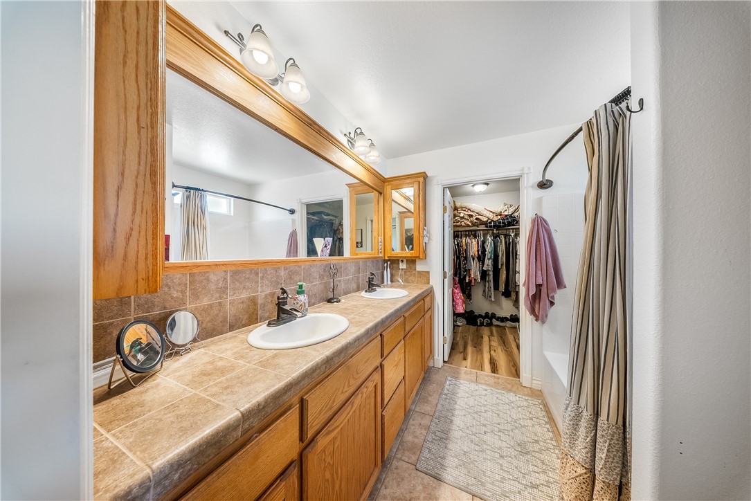 16209 Serrano Road Apple Valley, CA 92307 - Photo 30 of 36