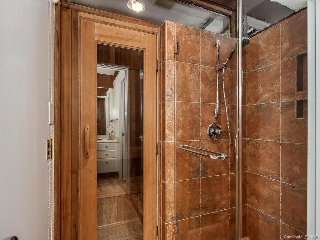 7542 Valleybrook Road Charlotte, NC 28270 - Photo 37 of 48 Gallery Image 37