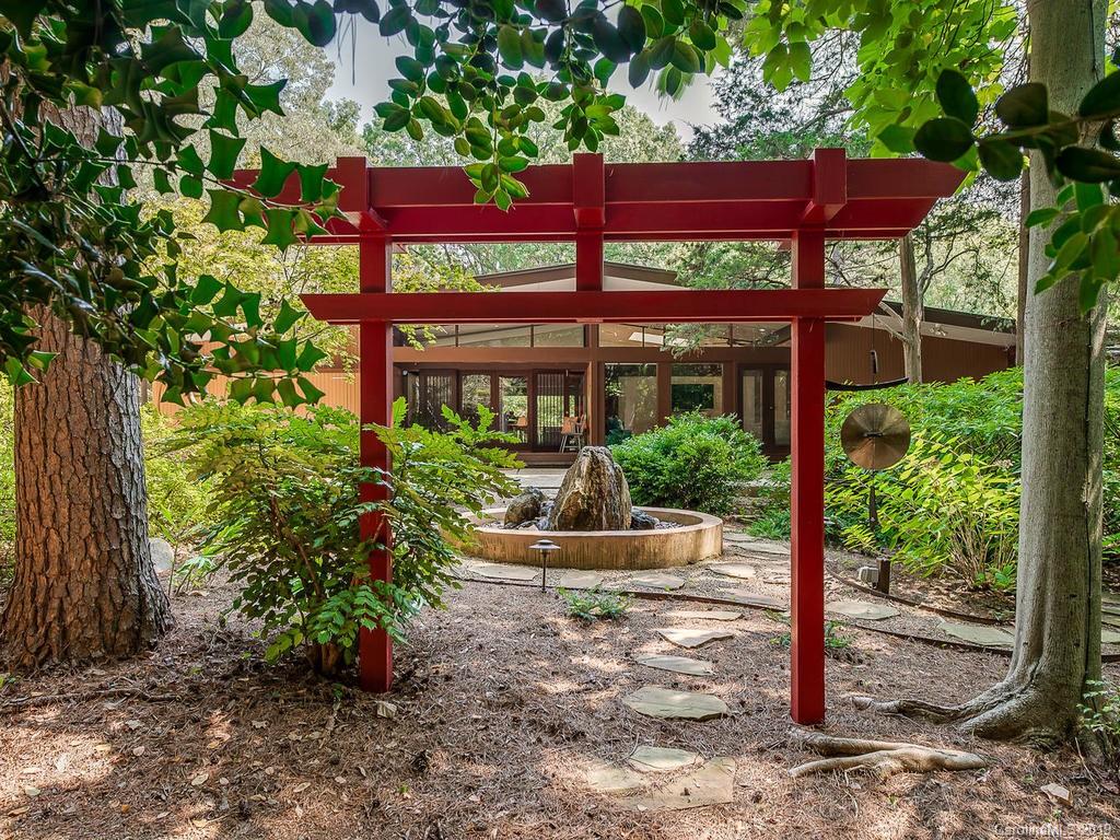 7542 Valleybrook Road Charlotte, NC 28270 - Photo 5 of 48 Gallery Image 5