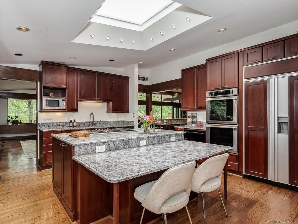 7542 Valleybrook Road Charlotte, NC 28270 - Photo 10 of 48 Gallery Image 10