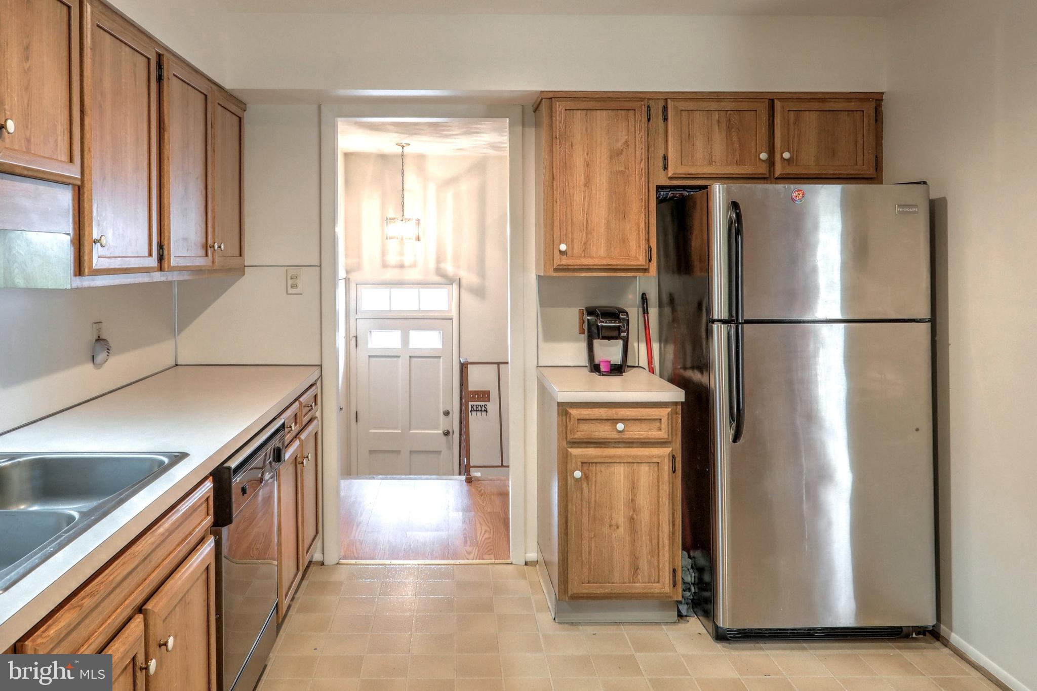 596 Norman Road York, PA 17406 - Photo 16 of 30 Gallery Image 16