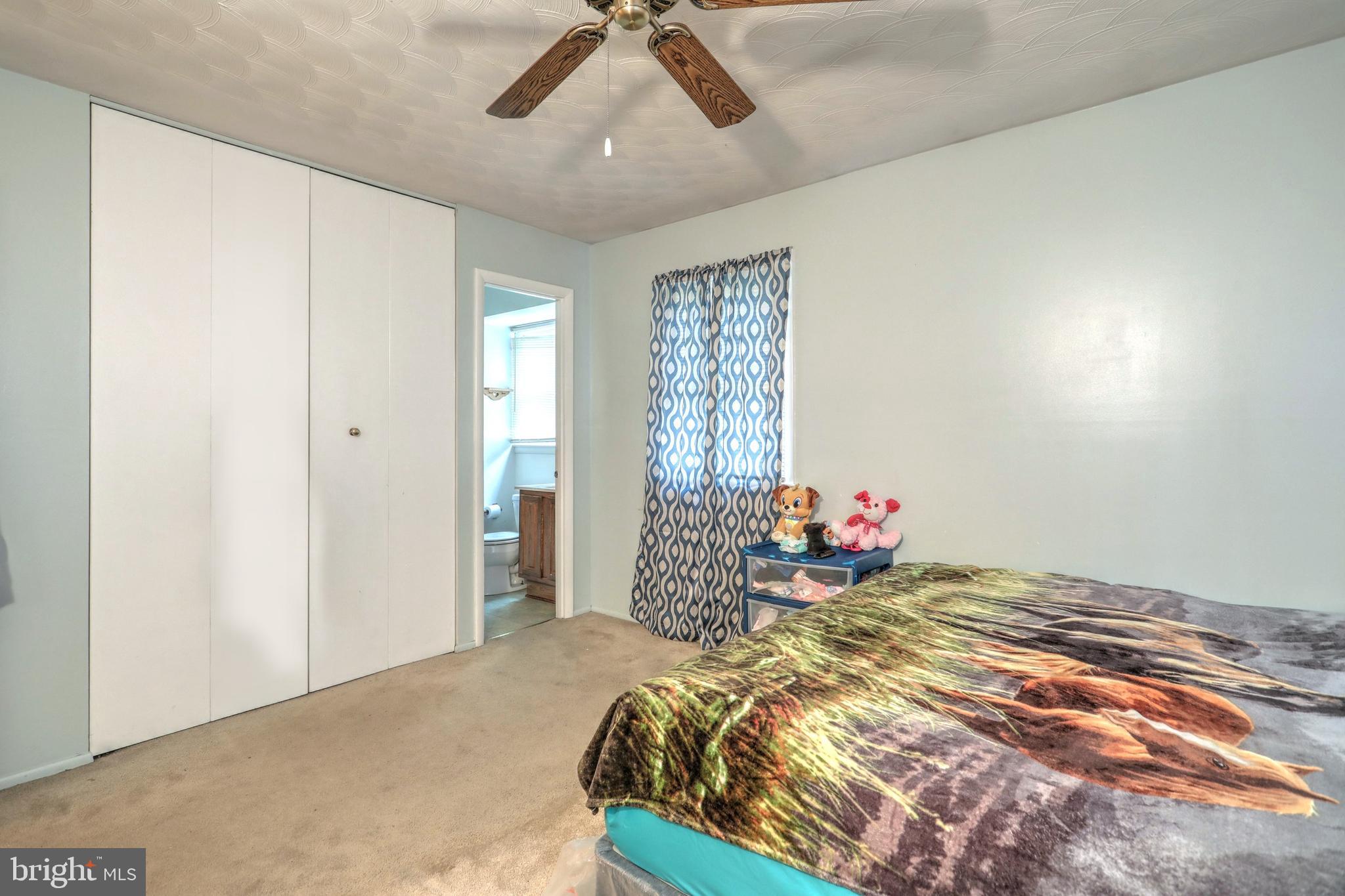 596 Norman Road York, PA 17406 - Photo 23 of 30 Gallery Image 23