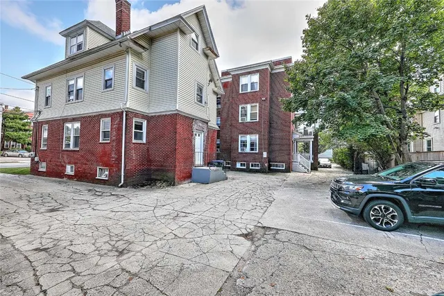 $2,975,000 | 134 Irving Avenue, Providence, RI 02906