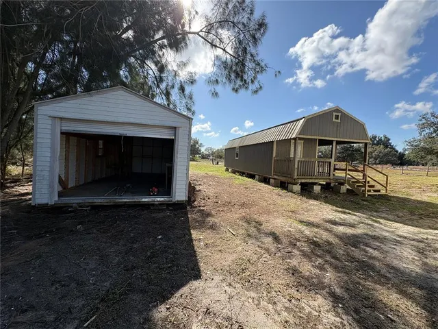 a view of a storage & utility room