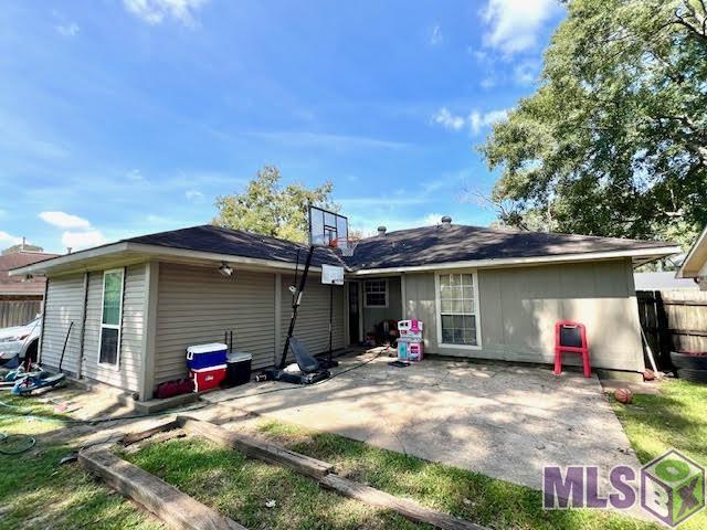 9082 Monhegan Avenue Baker, LA 70714 - Photo 15 of 15 Rear