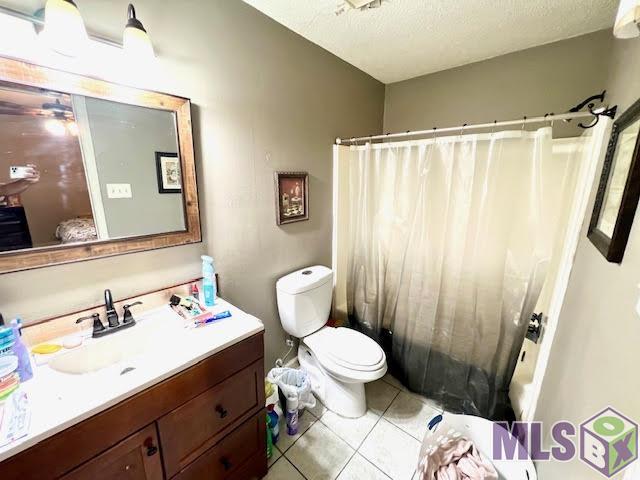9082 Monhegan Avenue Baker, LA 70714 - Photo 8 of 15 Bathroom