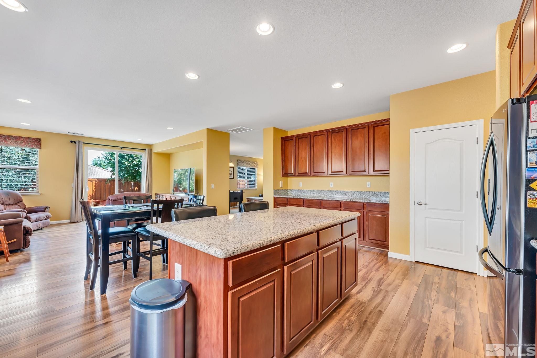 405 Luciana Drive Reno, NV 89521 - Photo 18 of 37 Photo 18