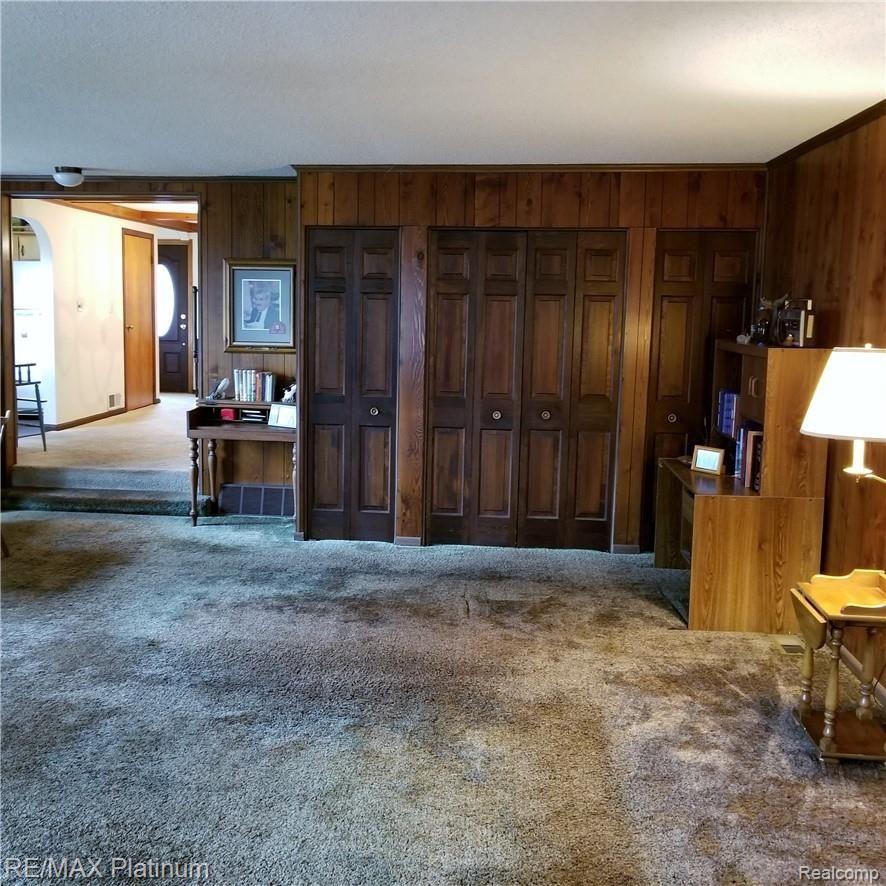 2364 North Linden Road Flint, MI 48504 - Photo 17 of 34 20190316_133130.jpg